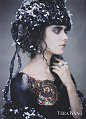 Vera Wang F/W 07.08
M: Yana Karpova
Ph: Paolo Roversi